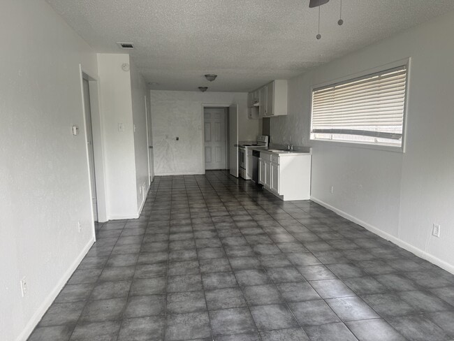 Photo - 3026 Lourdes St Townhome