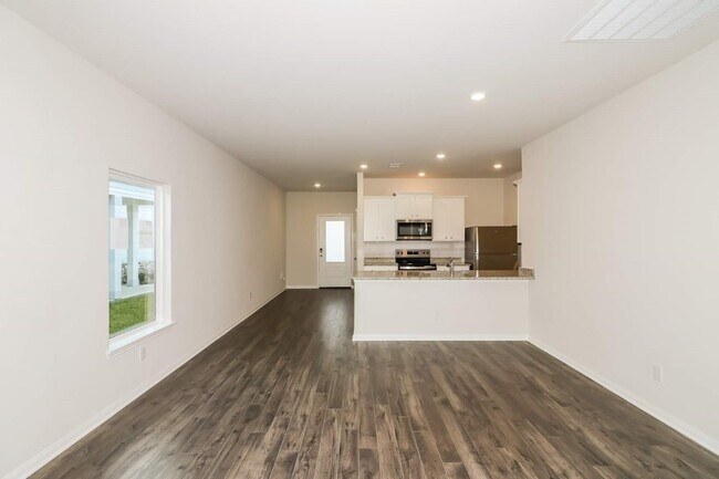 Building Photo - 8120 Sunberry Shadow Dr