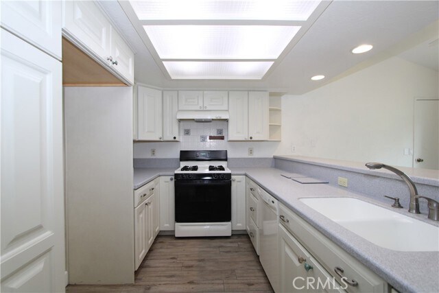 Foto del edificio - 876 Ardmore Cir