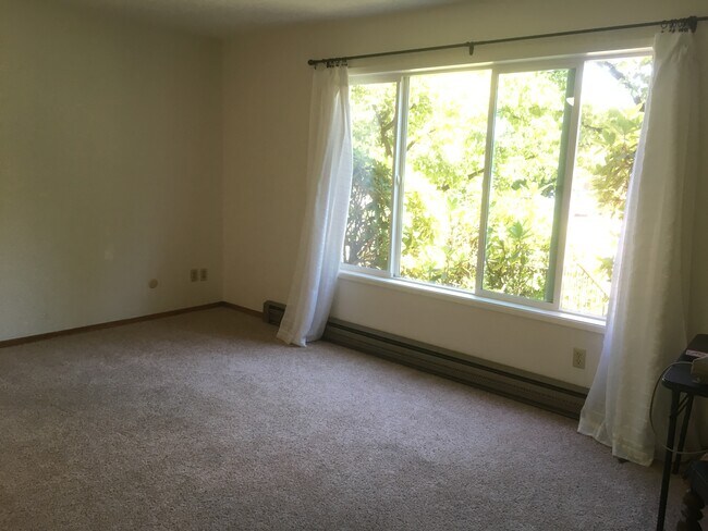 Foto del edificio - 1227 NE 27th ave