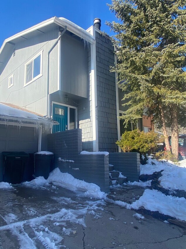 Foto principal - Turn key Townhome in Swiss Manor