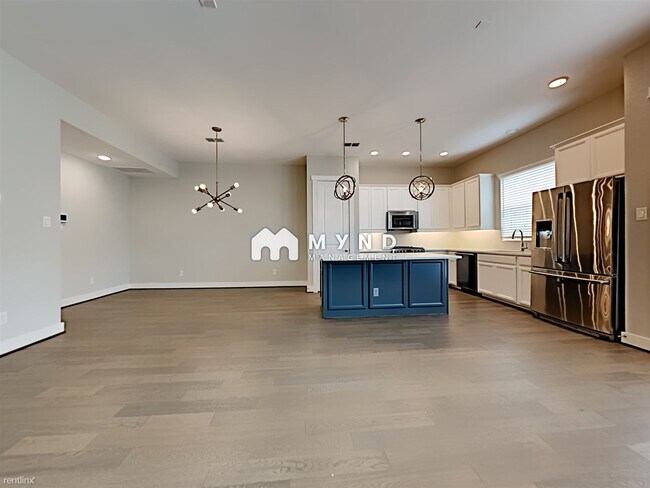 Building Photo - 3 br, 2.5 bath House - 1519 Biondo Way
