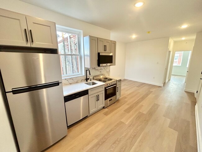 Photo - 2725 W Girard Ave-3F Apartment