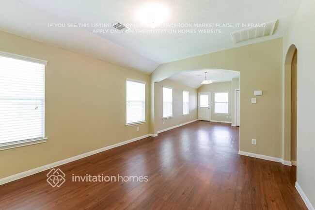 Building Photo - 12022 Gregory Crossing Way