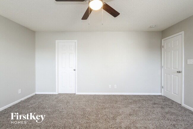 Building Photo - 1432 Lake Meadow Dr