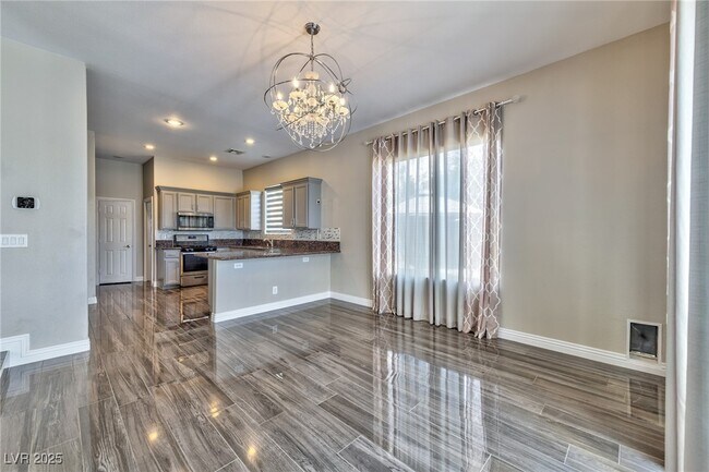 Foto del edificio - 10260 Cherry Brook St