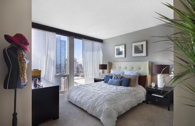 Foto del edificio - 468 W Huron St