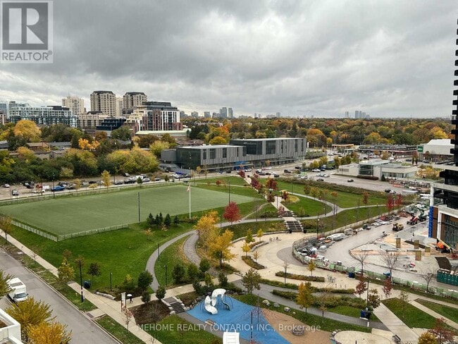 Photo du bâtiment - 95 McMahon Dr