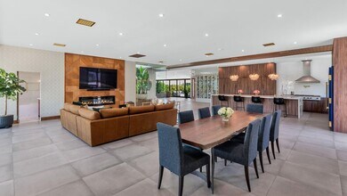 Building Photo - 5812 N 44th Pl