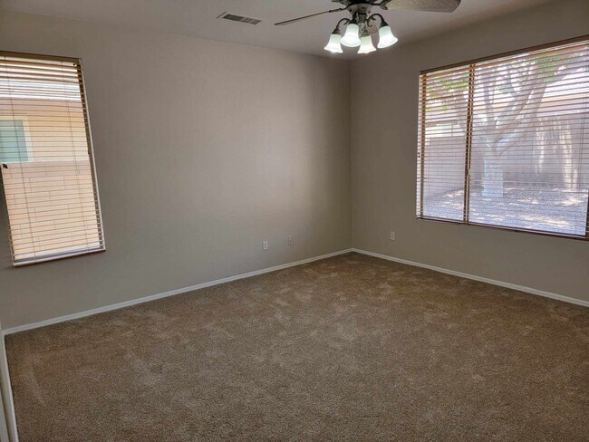 Building Photo - 6828 W Avenida del Rey