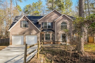 Building Photo - 4477 S River Cove