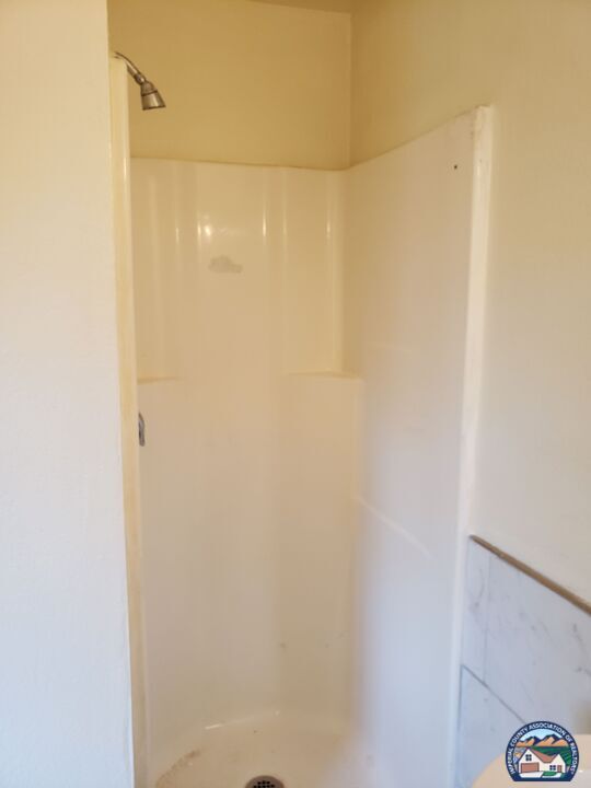 Foto del edificio - 271 W 3rd St