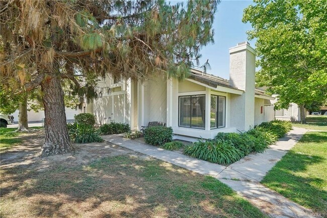 Foto del edificio - 3122 Triumph Ln