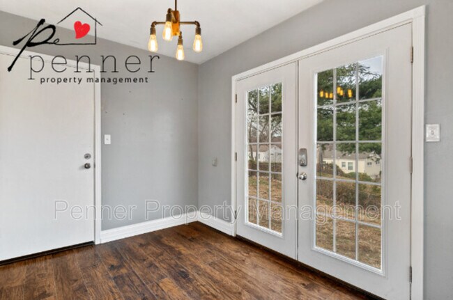 Foto del edificio - 2918 N McComas Ln