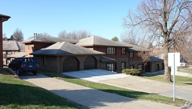 Madison Court Apartments Apartments Omaha, NE