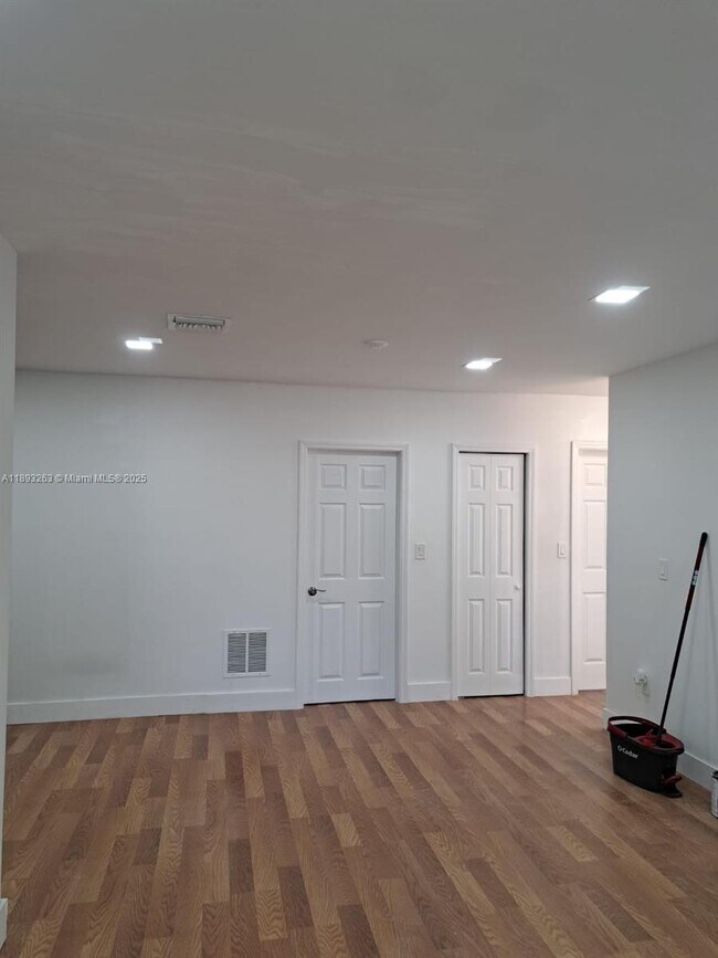 Building Photo - 3502 NW 106th St