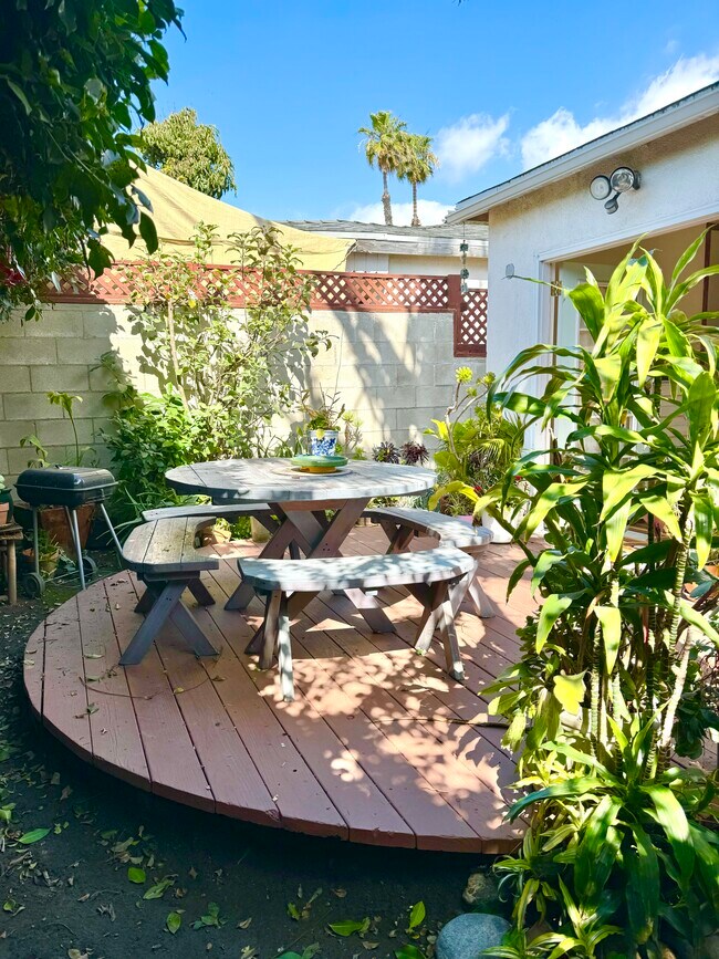 Foto del edificio - 5110 Inglewood Blvd