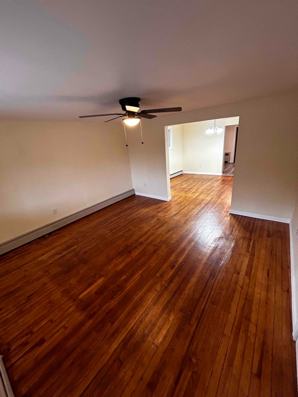 Building Photo - 517 N Hyde Park Ave