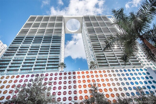 Foto del edificio - 55 SE 6th St