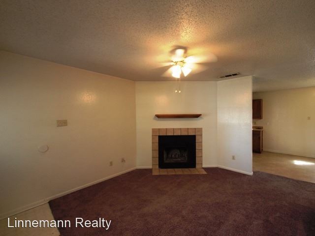 Building Photo - 3 br, 2 bath House - 4004 Becky Drive
