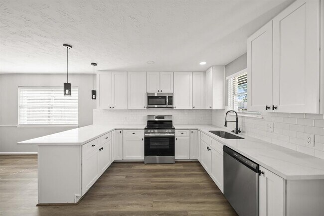 Foto del edificio - 13835 Templar Ln