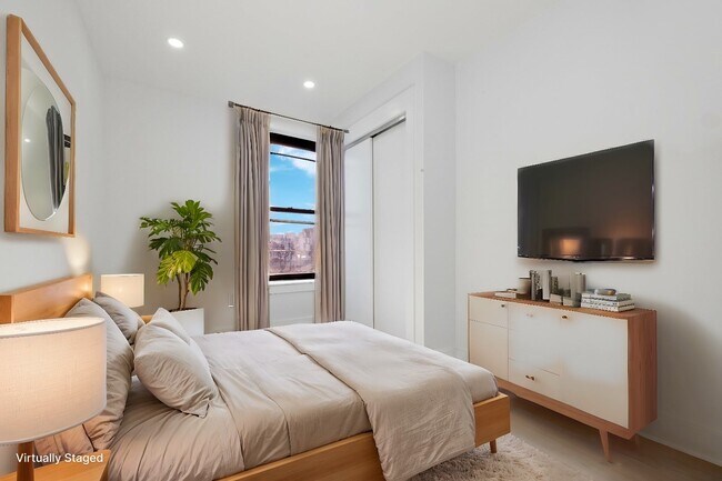 Foto del edificio - 167 First Avenue