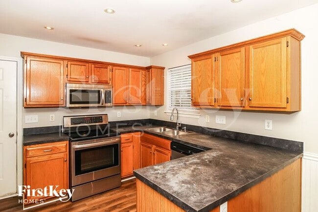 Building Photo - 11125 Berkley Square Ln