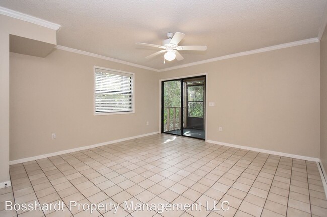Building Photo - 2 br, 2.5 bath House - 4522 SW 45th Drive