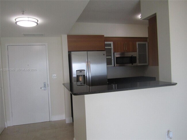 Foto del edificio - 325 S Biscayne Blvd