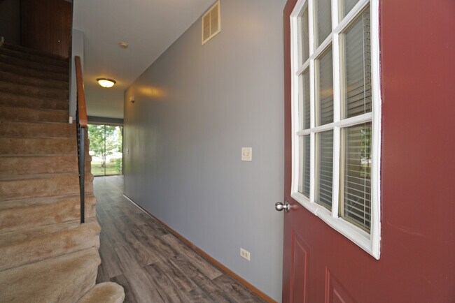 Building Photo - 1606 Woodhaven Ct