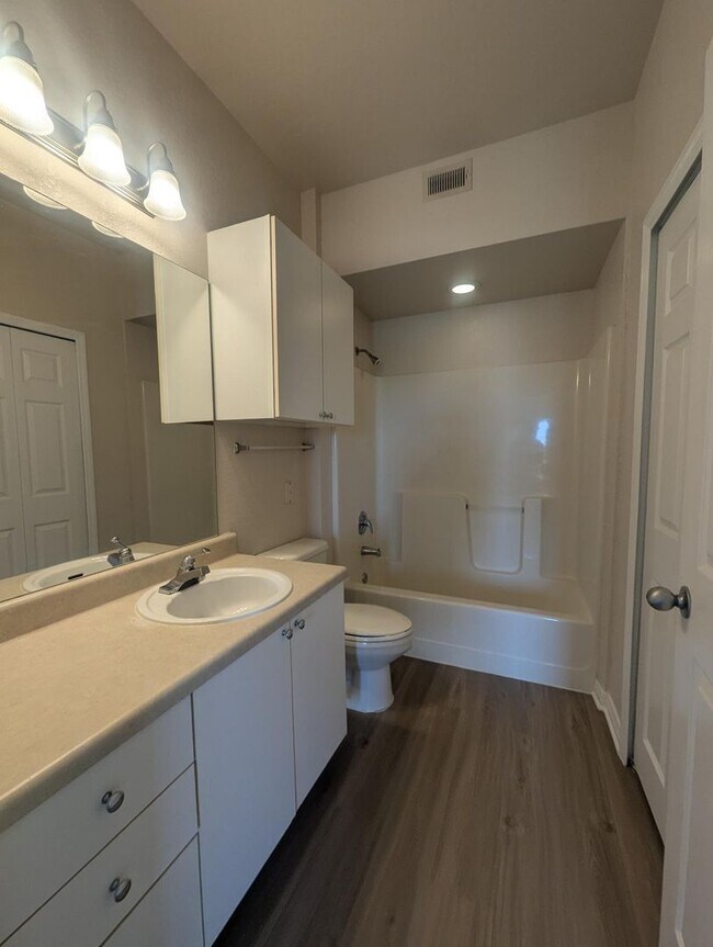 Building Photo - 2x2 New flooring throughout! Updated, spac...