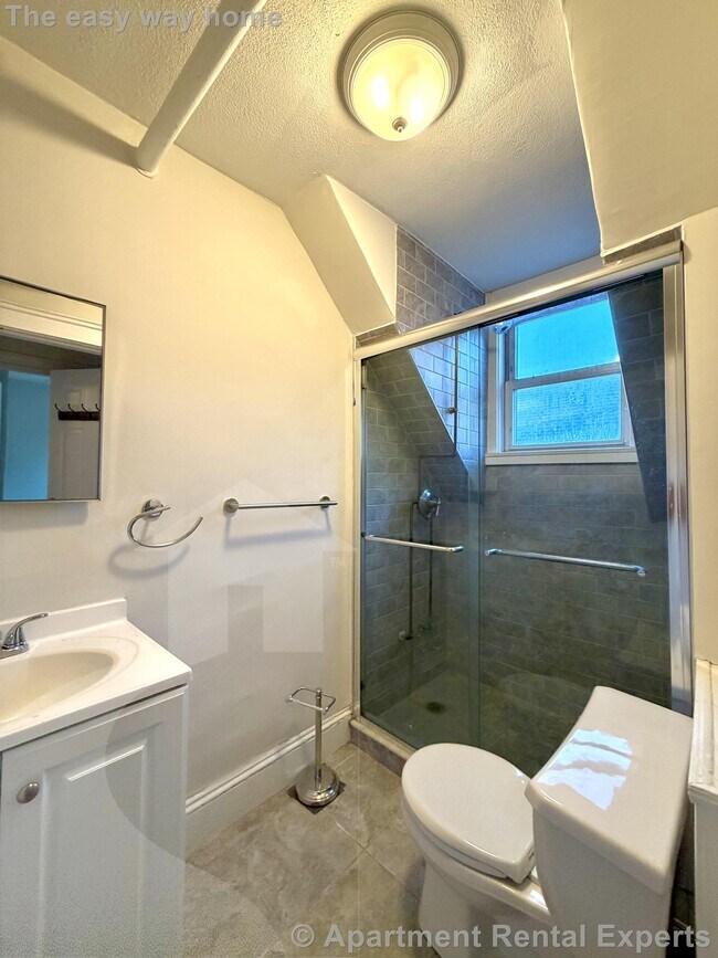 Foto del edificio - 94 Morrison Ave