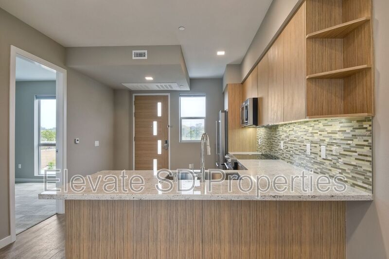 Foto principal - 3088 State St