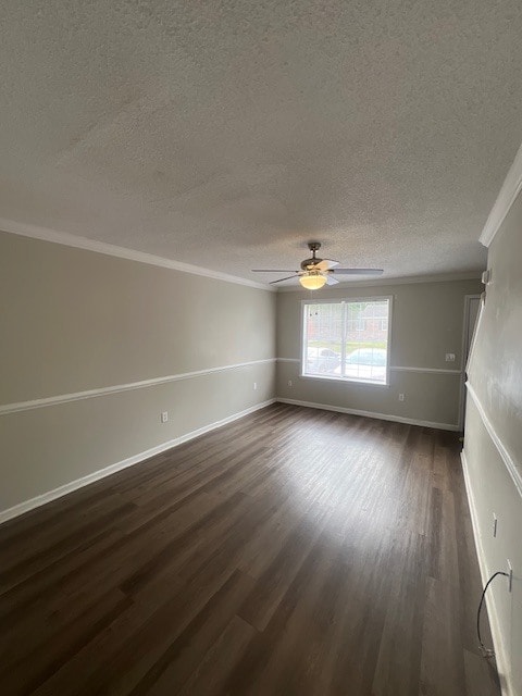 Building Photo - 105 Hickory Ln