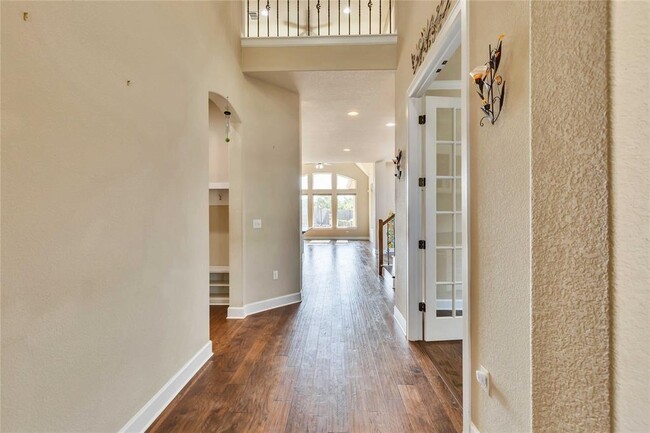 Building Photo - 13809 Camp Comfort Ln