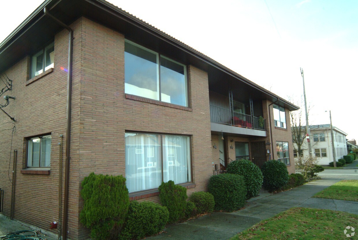 Foto principal - 1749 S Horton St