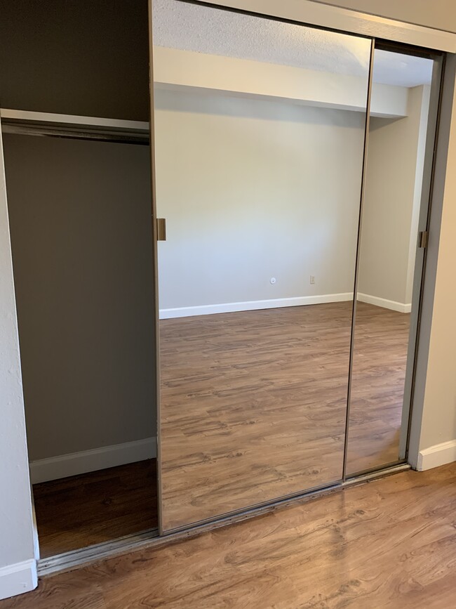 Fairmont Studio Closet ('05, 326 sq. ft) - The Fairmont & Monticello Apartments