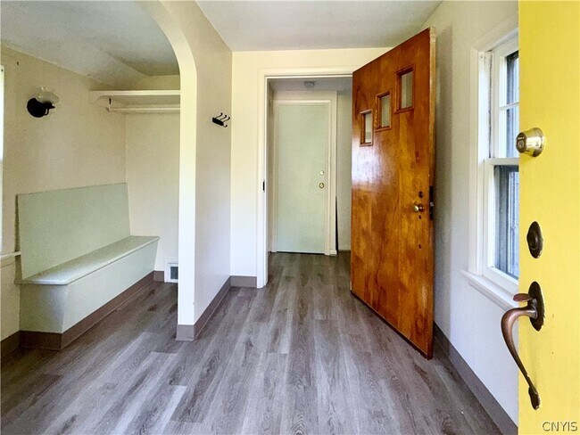 Building Photo - 395 NY-49