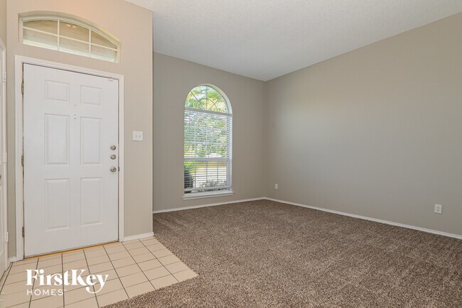 Foto del edificio - 925 Parkwood Trail
