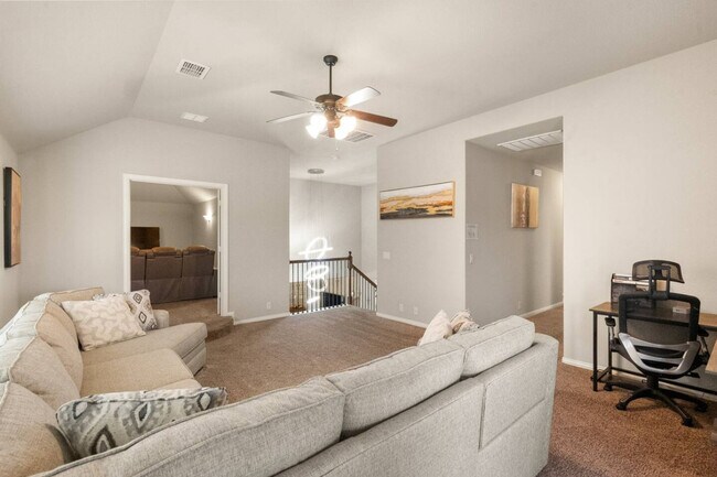 Building Photo - 7243 Neblina Dr