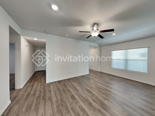 Foto del edificio - 22420 Sonora River Trce