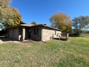 Building Photo - 3710-3714 N Farm Rd 165