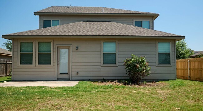 Building Photo - 17208 Bridgefarmer Blvd