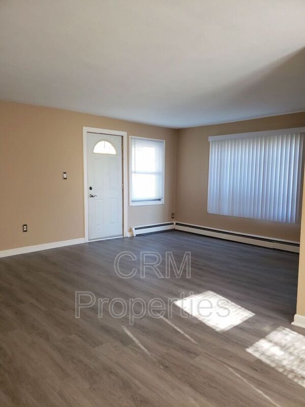 135 S Wildridge Dr, Kokomo, IN 46901 House Rental in Kokomo, IN