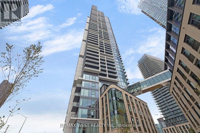 Building Photo - 7890 Jane St