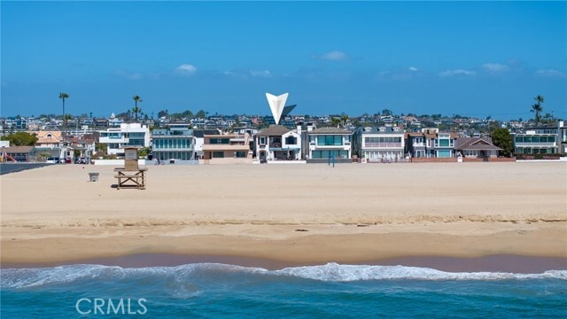 Building Photo - 1228 W Oceanfront