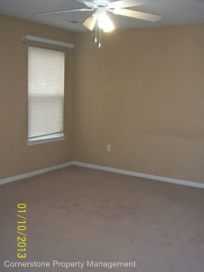 Building Photo - 3 br, 2 bath House - 432 W 5th