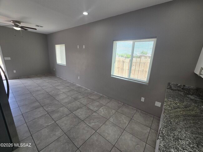 Foto del edificio - 1013 E 36th St
