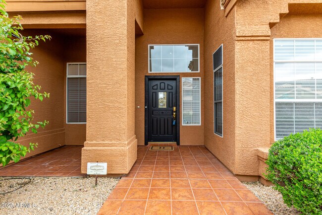 Building Photo - 11065 E White Feather Ln