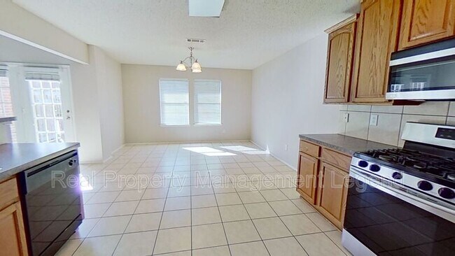 Foto del edificio - 478 Clearbranch Dr